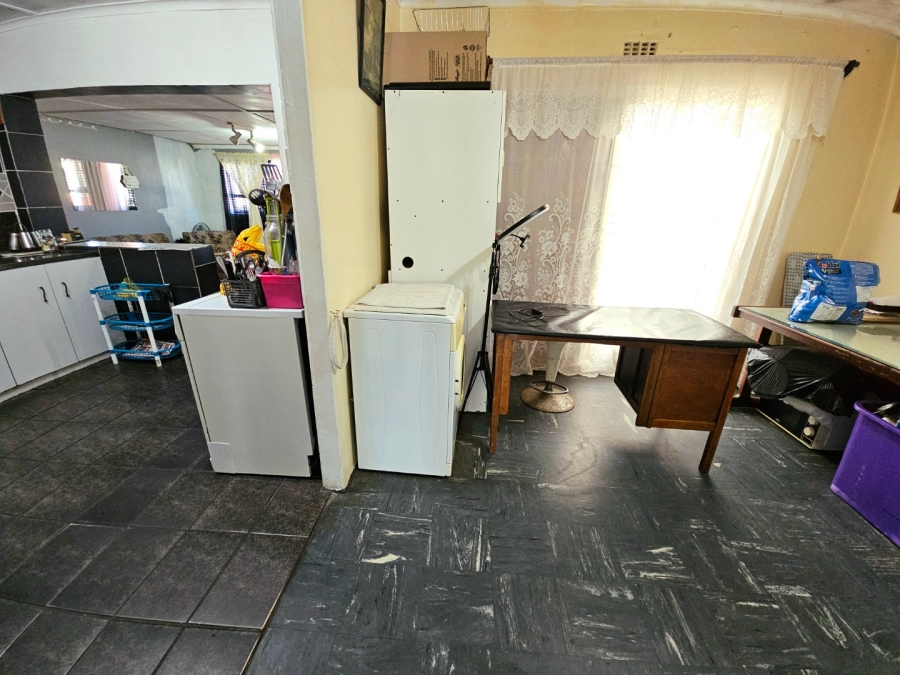 4 Bedroom Property for Sale in Beacon Valley Western Cape